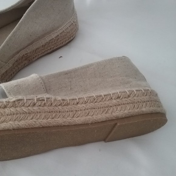 Espadrille by Shoe Dazzle - Picture 3 of 4